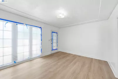 1829 22nd St, Oakland, CA 94606 - Photo 7