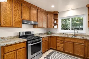 236 Plum, Vacaville, CA 95688 - Photo 7