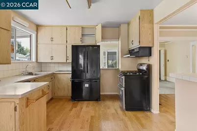 710 Grove Way, Hayward, CA 94541 - Photo 5