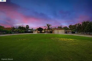 11378 Mountain View Rd, Tracy, CA 95376 - Photo 3