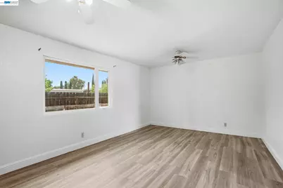 11378 Mountain View Rd, Tracy, CA 95376 - Photo 53