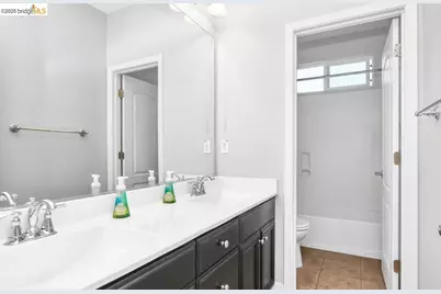 8461 Pinehollow Cir, Discovery Bay, CA 94505 - Photo 23