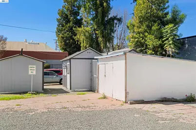 22427 Montgomery St, Hayward, CA 94541 - Photo 57