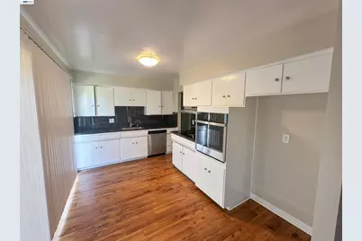 378 Acacia St, Fairfield, CA 94533 - Photo 7