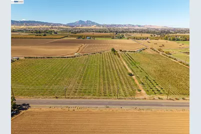 2017 Walnut Blvd, Brentwood, CA 94513 - Photo 15