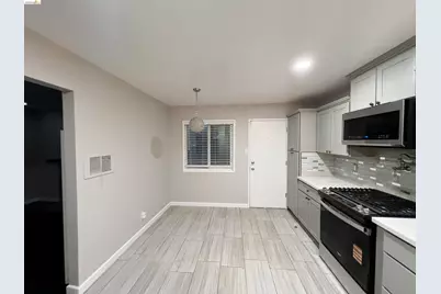 2881 Clearland Cir., Pittsburg, CA 94565 - Photo 9