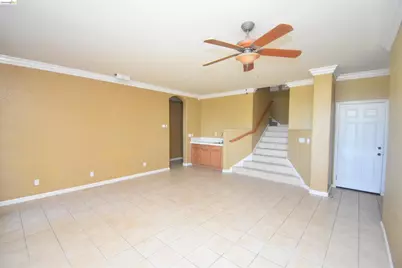 5776 Saint Andrews Dr, Stockton, CA 95219 - Photo 21