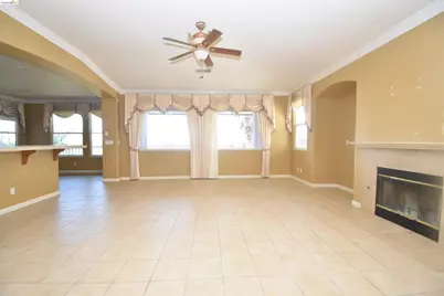 5776 Saint Andrews Dr, Stockton, CA 95219 - Photo 5