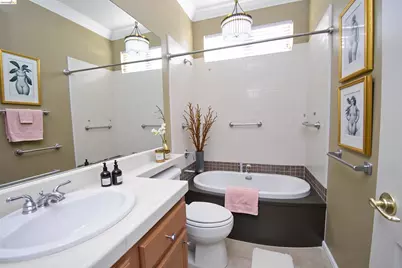 5776 Saint Andrews Dr, Stockton, CA 95219 - Photo 25