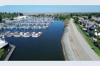 5776 Saint Andrews Dr, Stockton, CA 95219 - Photo 39