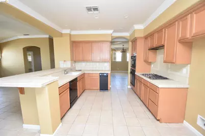 5776 Saint Andrews Dr, Stockton, CA 95219 - Photo 13