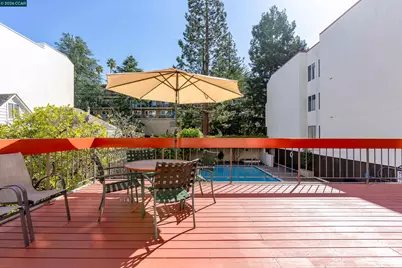 2005 Pleasant Valley Ave #103, Oakland, CA 94611 - Photo 49