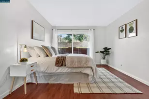 2005 Pleasant Valley Ave, Oakland, CA 94611 - Photo 21