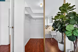 2005 Pleasant Valley Ave, Oakland, CA 94611 - Photo 29