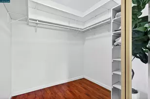 2005 Pleasant Valley Ave, Oakland, CA 94611 - Photo 27
