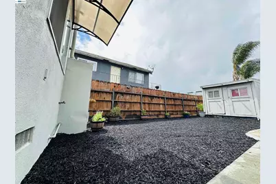 1249 88th Ave, Oakland, CA 94621 - Photo 15