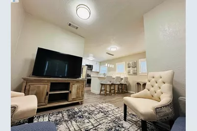 1249 88th Ave, Oakland, CA 94621 - Photo 21