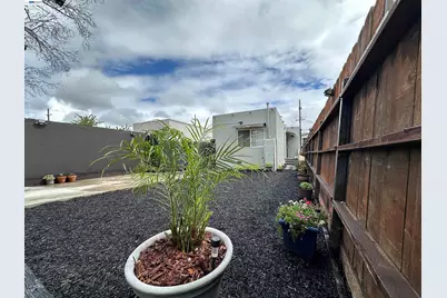 1249 88th Ave, Oakland, CA 94621 - Photo 9