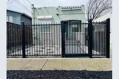 1249 88th Ave, Oakland, CA 94621 - Photo 5