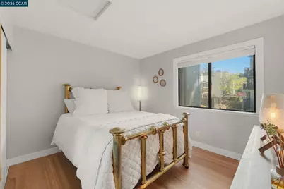 1359 Hull Ln, Martinez, CA 94553 - Photo 25