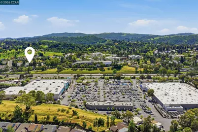 1359 Hull Ln, Martinez, CA 94553 - Photo 43