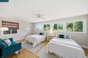 142 Crestview Dr, Orinda, CA 94563 - Photo 19