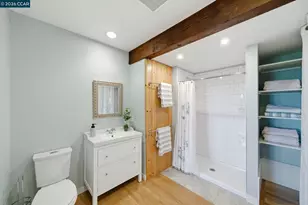 142 Crestview Dr, Orinda, CA 94563 - Photo 37