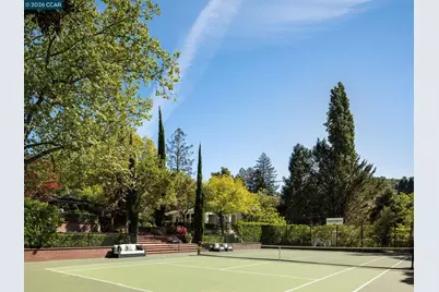 8 Sycamore Rd, Orinda, CA 94563 - Photo 5