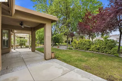 427 Stephens Dr, Brentwood, CA 94513 - Photo 27