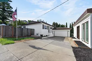 1920 3rd St, Benicia, CA 94510 - Photo 25
