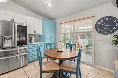 4437 Montara Dr, Antioch, CA 94531 - Photo 37