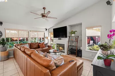 4437 Montara Dr, Antioch, CA 94531 - Photo 19