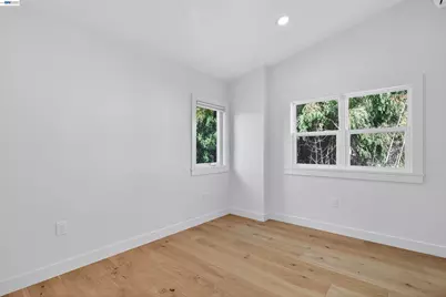 914 61st Street, Oakland, CA 94608 - Photo 29