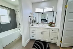 2066 Encinal Ave, Alameda, CA 94501 - Photo 29