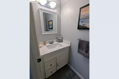 1892 London Dr, Benicia, CA 94510 - Photo 9