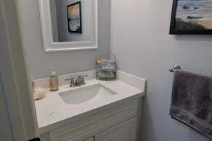 1892 London Dr, Benicia, CA 94510 - Photo 9