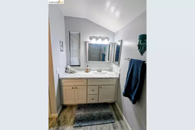 1892 London Dr, Benicia, CA 94510 - Photo 13