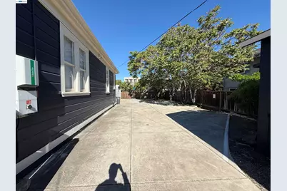2426 2nd St, Livermore, CA 94550 - Photo 3