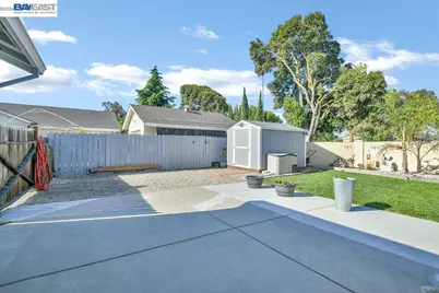 1972 Carnation Cir, Livermore, CA 94551 - Photo 25