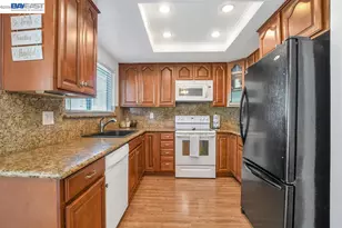 1972 Carnation Cir, Livermore, CA 94551 - Photo 9