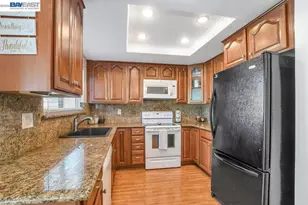 1972 Carnation Cir, Livermore, CA 94551 - Photo 11