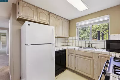 38 Saint Stephens Dr, Orinda, CA 94563 - Photo 45