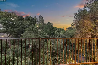 38 Saint Stephens Dr, Orinda, CA 94563 - Photo 7