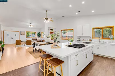 3882 Chestnut Ave, Concord, CA 94519 - Photo 15