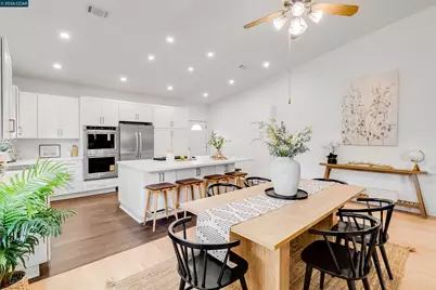 3882 Chestnut Ave, Concord, CA 94519 - Photo 13