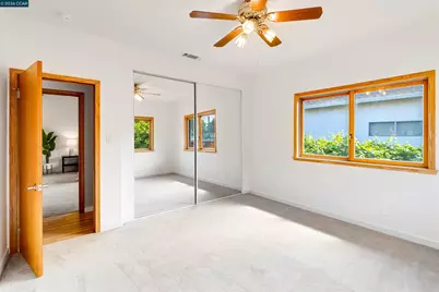 3882 Chestnut Ave, Concord, CA 94519 - Photo 35