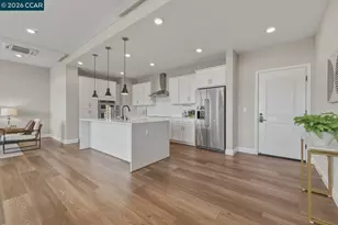 210 Waters Park Cir, San Mateo, CA 94403 - Photo 7