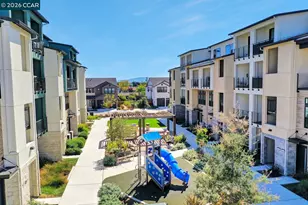 210 Waters Park Cir, San Mateo, CA 94403 - Photo 57