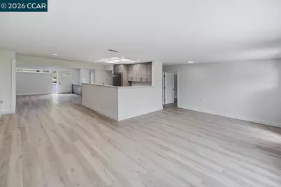 2324 Tice Creek Dr #3, Walnut Creek, CA 94595 - Photo 19