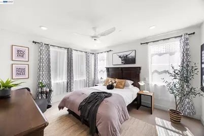 45139 Challenge Cmn #1001, Fremont, CA 94538 - Photo 17